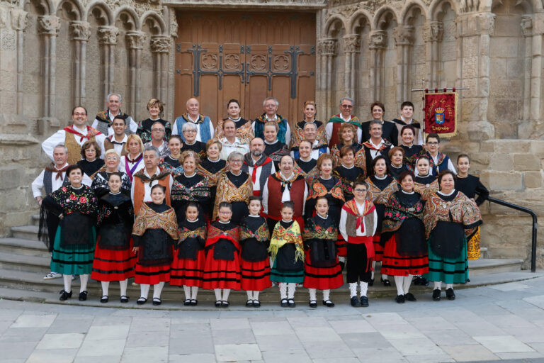 Alma Jotera Escuela de Jotas de Logroño